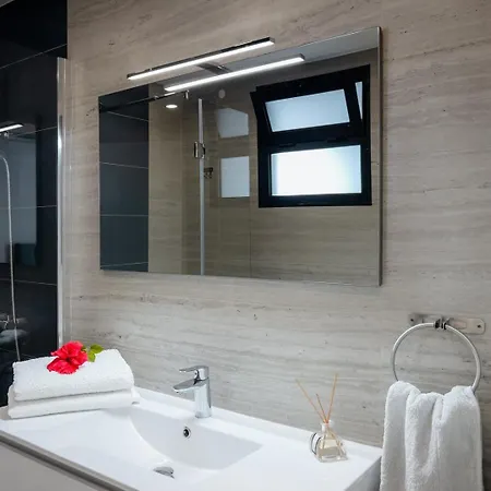 Guestready - Hillside Oceanview Heaven Βίλα Φουνκάλ