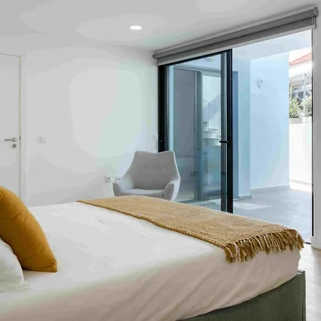 Guestready - Hillside Oceanview Heaven וילה