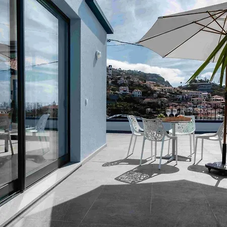 וילה Guestready - Hillside Oceanview Heaven פונשל